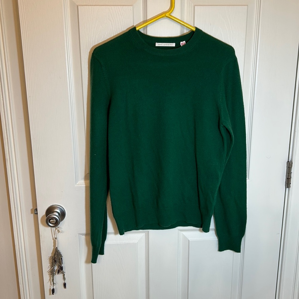Uniqlo 100% Cashmere Sweater Size Small